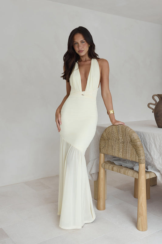 Halterneck Maxikjole in Ocean Winds Print for Effortless Summer Style