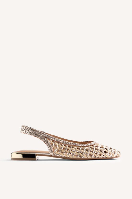 Beige flettede ballerinaer med slingback-rem, firkantet tå og lav hæl