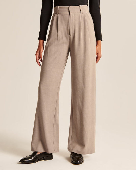 Beige Wide-Leg Bukser – Minimalistisk Elegance til Alle Anledninger